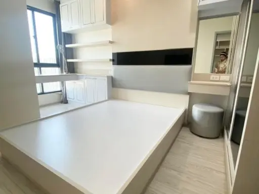 Condo for sale, Ideo Mobi Wong Sawang Interchange, corner room, built-in, color scheme, easy to decorate, reserve quickly.