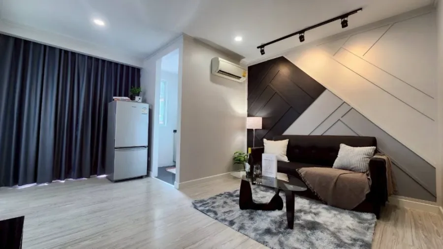 ขาย C Style Condo ชั้น 8 ห้องมุม เงียบสงบ มีความเป็นส่วนตัวสุดๆ พร้อมตกแต่งอย่างดี รีบคว้าไว้เลย