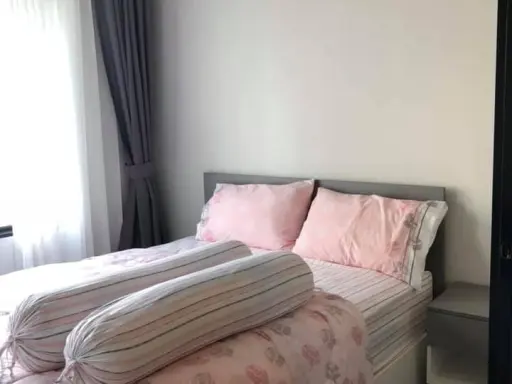 Condo for sale, aspire Sathorn Taksin, ready to move in Fully furnished + electrical appliances. The view is just right. If you miss it, you will regr