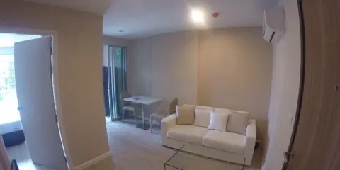 For rent Condo Metro Luxe Rama 4 ห้องพร้อมอยู่ เฟอร์ เครื่องใช้ไฟฟฟ้าครบ ลากกระเป๋าเข้าอยู่ได้เลย