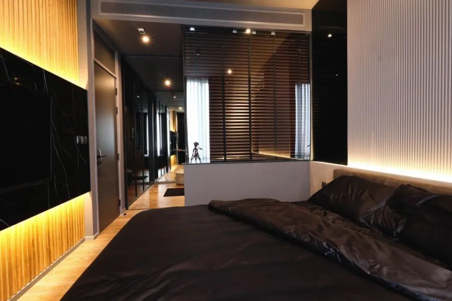 Condo for sale or rent, Munich Langsuan, luxuriously decorated, modern style + wide loft, if you miss it you will regret it.