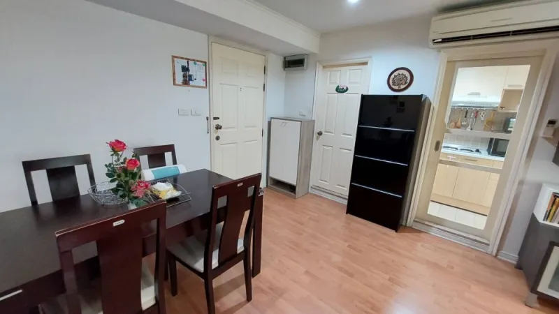 ขาย ให้เช่า คอนโดลุมพินี วิลล์ พหล-สุทธิสาร ห้องพร้อมอยู่ 2 ห้องนอน เฟอร์ครบ หิ้วกระเป๋ามาเลยจ้า