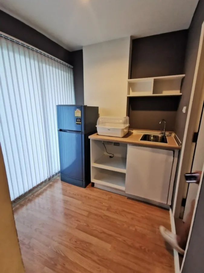 For sale: Lumpini Ville On Nut-Pattanakarn, 5th floor, beautiful room, decorated, ready to move in. If interested, hurry and reserve now. Don't miss i