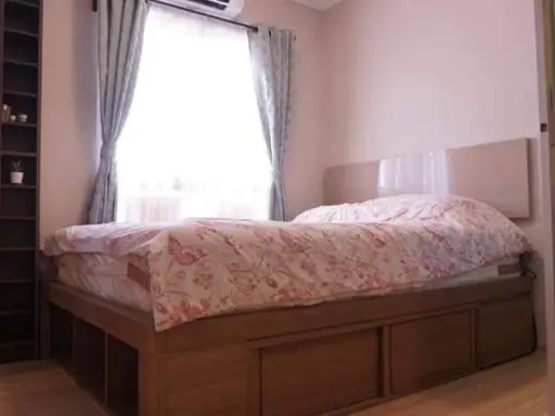 This room is decorated very nice. Very full furniture for rent Plum Condo Chaengwattana Station