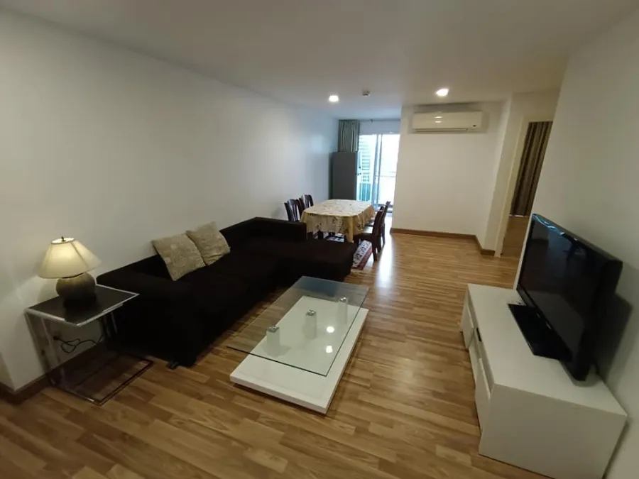ขาย คอนโด ​Regent​ Home 9​ สุขุมวิท ​64 ห้องกว้างมาก เฟอร์ครบ มาแต่ตัวเข้าอยู่ได้เลย