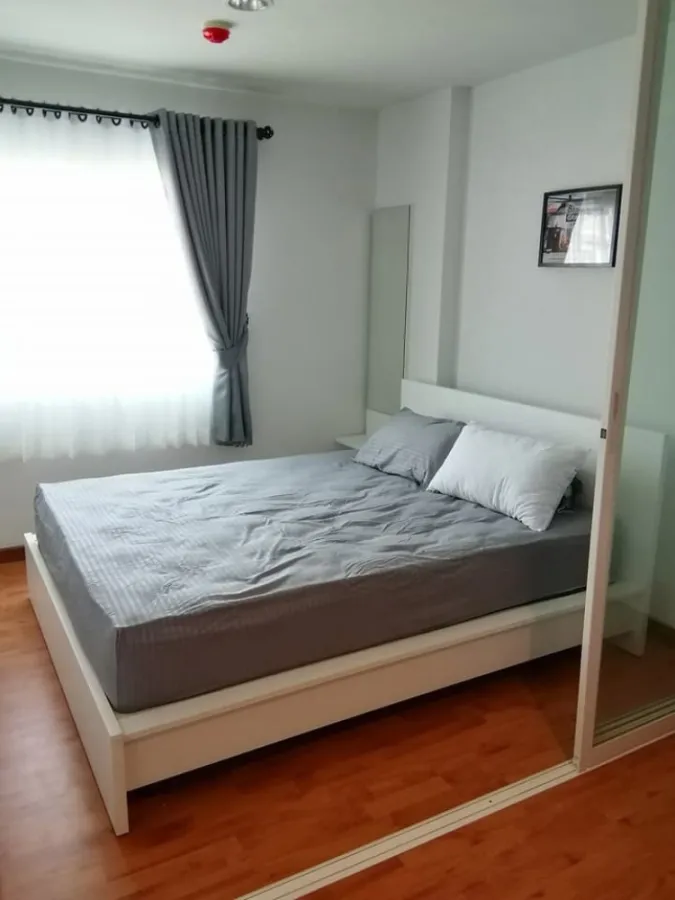 For rent Tulip Square Om Noi, beautiful room, pool view, not reserved, can't be anymore !!