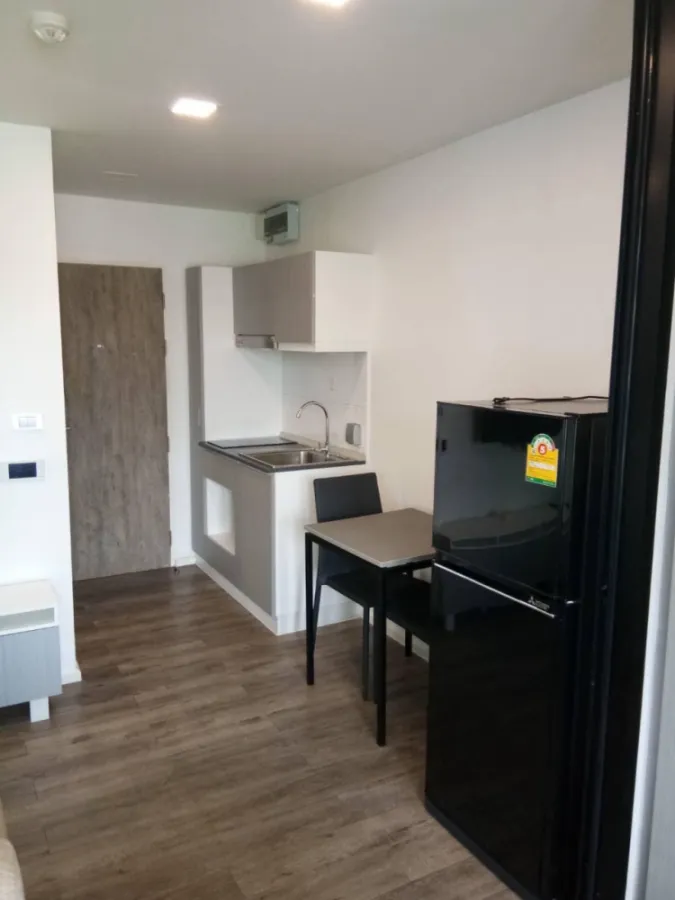 For rent, Modiz Station, beautiful room, fully furnished. and electrical appliances ready to use You can move in immediately, reserve now.