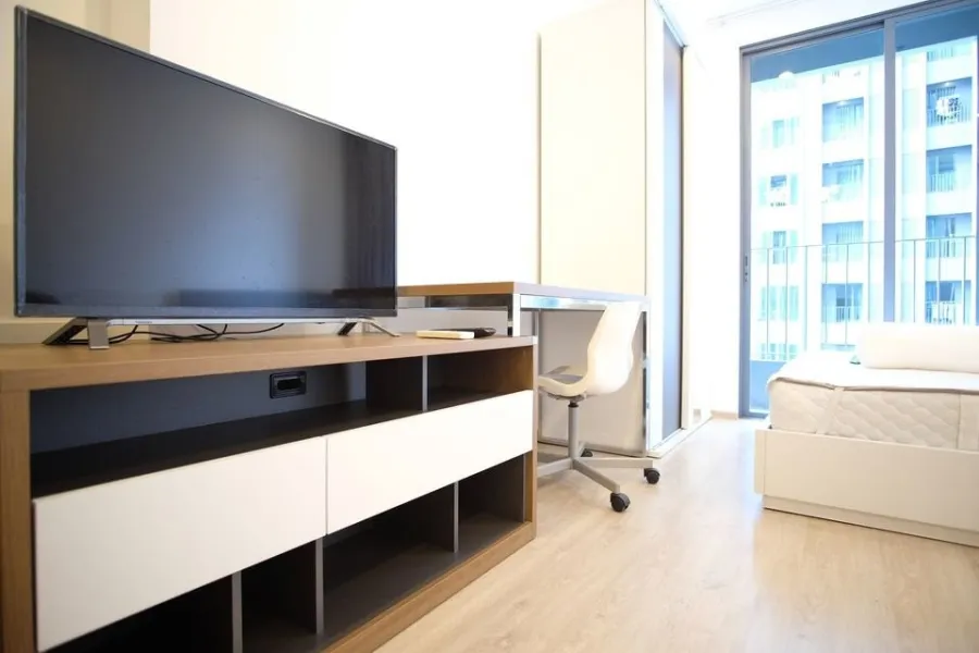 Condo for rent, IDEO Q CHULA-SAMYAN, STUDIO room, beautiful pool view, good atmosphere, nice room, hurry to book