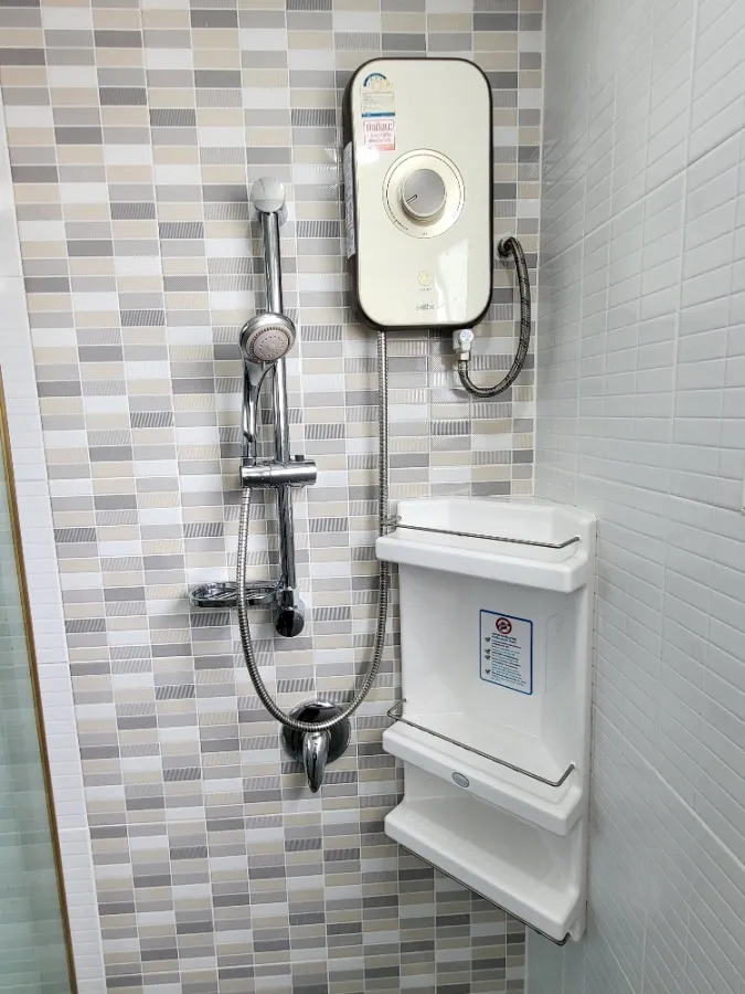 Condo for sale, City Home Ratchada-Pinklao. (Charansanitwong 95/1) Top floor, newly decorated, ready to move in, don't wait!