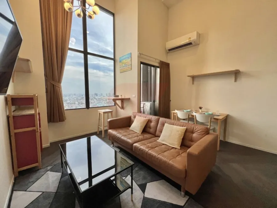 ให้เช่า Siamese Sukhumvit Onnut ห้อง Loft เพดานสูง โปร่งสบาย พร้อมวิวสวย รียมาจอง