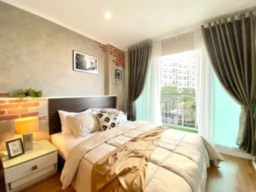 For sale: Lumpini Place Ramintra-Lak Si. This beautiful condo is yours. Beautiful room, decorated in a light loft style. Reserve now.