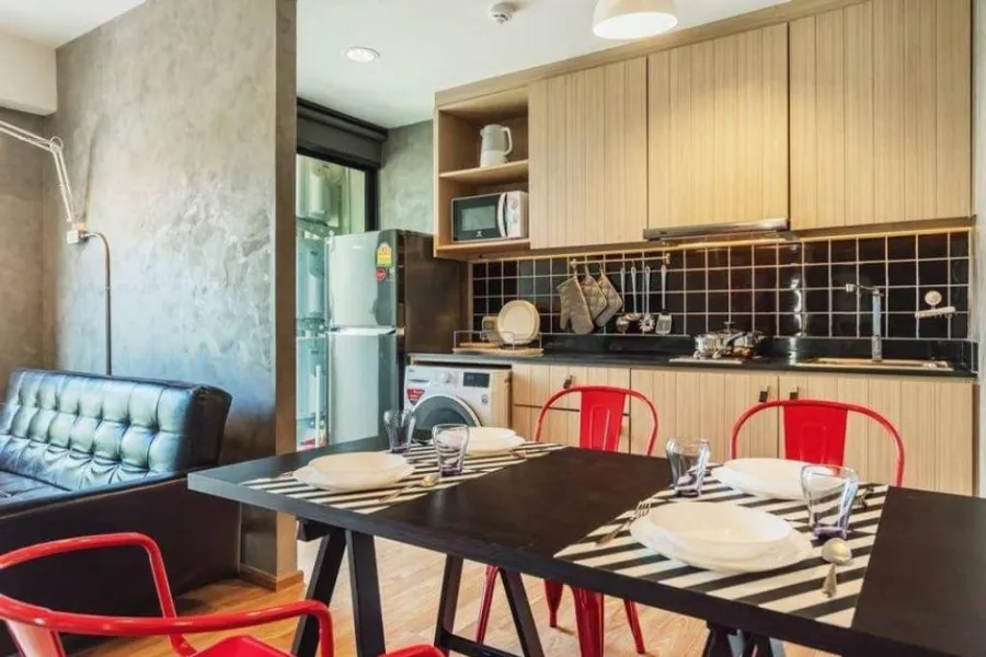 Condo for sale/rent, Unio Sukhumvit 72, beautiful room, fully furnished, ready to move in. Convenient transportation near BTS Bearing, book now!!