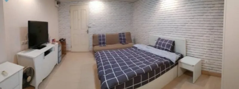 ขาย คอนโด แฮปปี้ ลีฟวิ่ง รัชดา 18 ชั้น 4 ห้องตกแต่งใหม่ เฟอร์นิเจอร์และเครื่องใช้ไฟฟ้า!! ซื้อเลยๆๆๆ