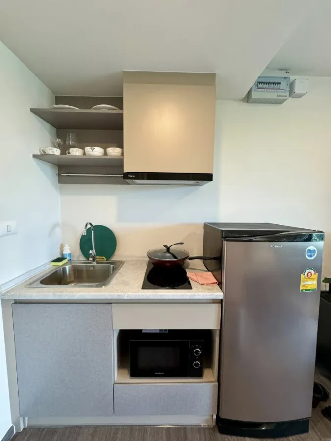 FLEXI Sathon - Charoen Nakhon for rent, ready to move in, fully furnished and equipped with appliances, move in now, don't hesitate.