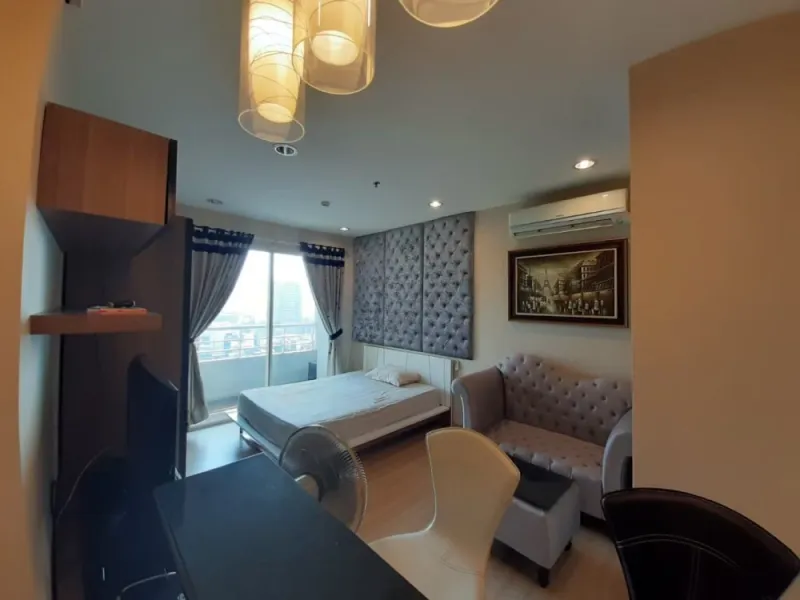 ปล่อยเช่าด่วนๆ คอนโด เดอะ ไลท์เฮ้าส์ สาทร – เจริญนคร ชั้น 14 ได้วิวสูง ราคาไม่แรง ครบจบที่เดียว