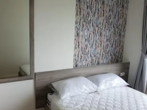 For rent Lumpini Ville Nakhon In Riverview Condo, beautiful room, fully furnished. You can just drag your bag in.