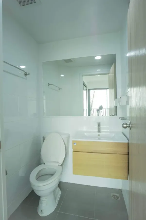 For sale or rent: The Excel Kukot, 8th floor, fully furnished, green area view, very comfortable to the eyes. Book now, don't hesitate.
