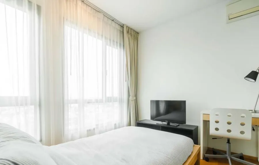 Condo for sale, The Vertical Aree, beautiful room, high view, miss it and you will regret !!