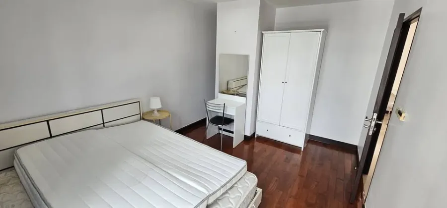 For rent: The Prime 11, Sukhumvit Soi 11, spacious room, comfortable, suitable for a family. Good like this, book now, don't miss out!
