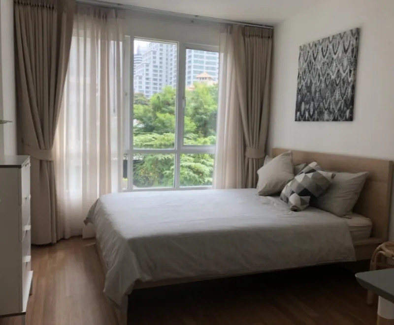 เช่า voque sukhumvit 16 รีโนเวทใหม่ ตกแต่งสไตล์ยุโรป ห้องใหญ่ วิวสวย จองเลย!!
