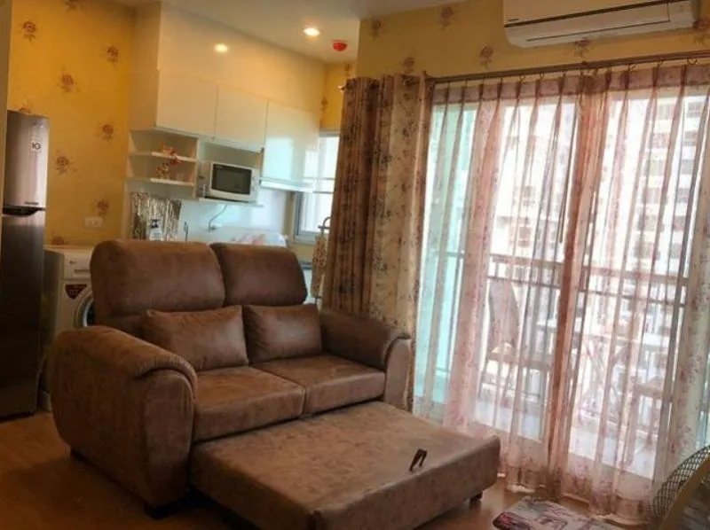 for rent at The Parkland Phetkasem วอลเปเปอร์สวย ผ้าม่านสวย วิวสวย พลาดแล้วจะเสียใจ