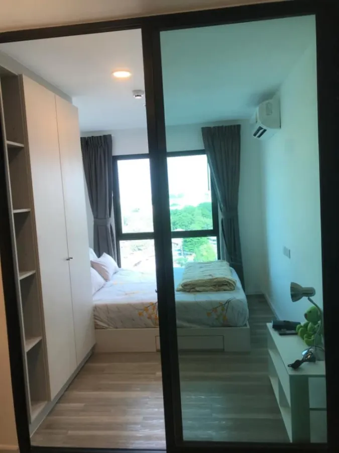 ให้เช่า เคนซิงตัน เกษตร แคมปัส ห้องสวยสะอาดมาก ภายในโล่งโปร่งสบาย เฟอร์อย่างดี หิ้วกระเป๋าเข้าอยู่