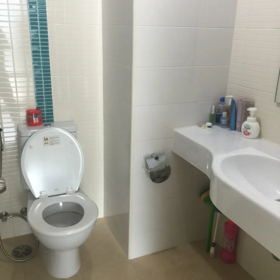 Urgent sale !! Condo Lumpini Place Rama 9-Ratchada, corner room, good view, fully furnished, do not miss !!