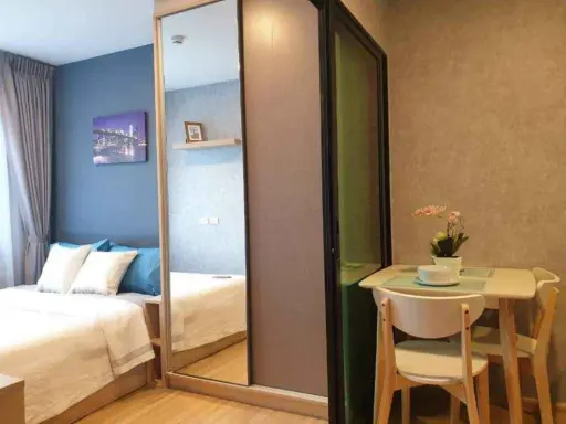 Chewathai Hallmark Ladprao - Chokchai 4 rooms are very nicely decorated, fully furnished, complete electrical appliances. end in one room