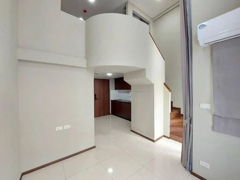 ขาย ให้เช่า TGold Condo Ladprao 93 ชั้น 4 ห้อง duplex พร้อมอยู่ จองเลย ด่วนๆจ้า