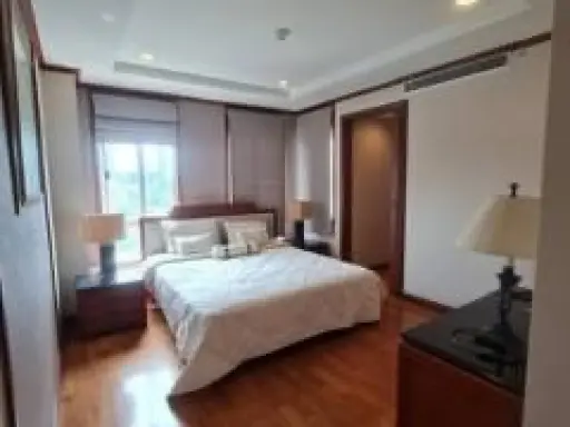 ปล่อยเช่า คอนโด เดอะ บางกอก สุขุมวิท 43 ห้องกว้าง มีพื้นที่ใช้สอย เฟอร์นิเจอร์ครบ มาแต่ตัวอยู่ได้เลย images