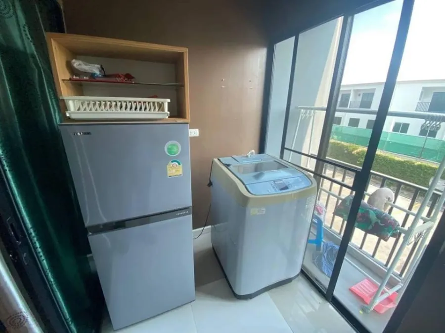 For sale, I Condo Ngamwongwan, ready to move in room good wallpaper plus friendly price Hurry up to own it.