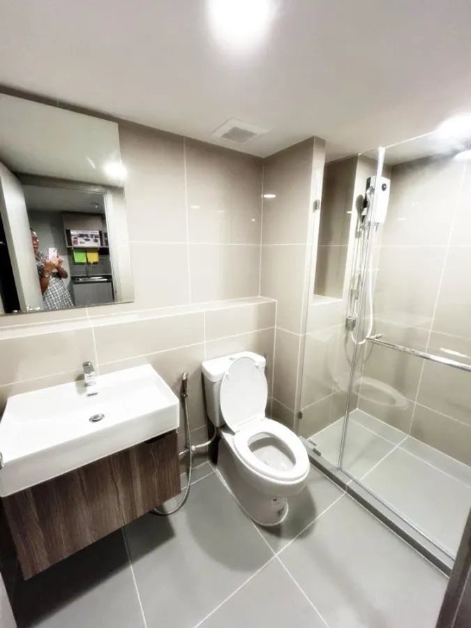 For rent!! Ideo Ramkhamhaeng - Lamsalee Station, 35th floor, beautiful and luxurious room, fully furnished, ready to move in! Reserve now!!
