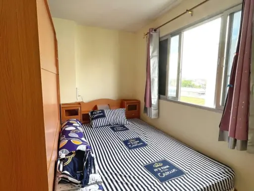 For rent, Lumpini Condo Town Rattanathibet, nice room, fully furnished, electrical appliances. If interested, hurry up and reserve before you miss out