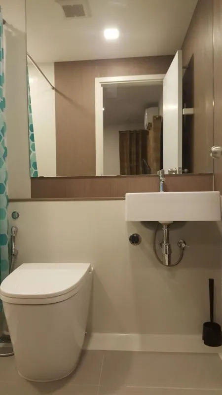Come on!!! Condo for rent, The Tree Ladprao 15, this room is fully furnished. Plus, it's not far from MRT Lad Phrao.