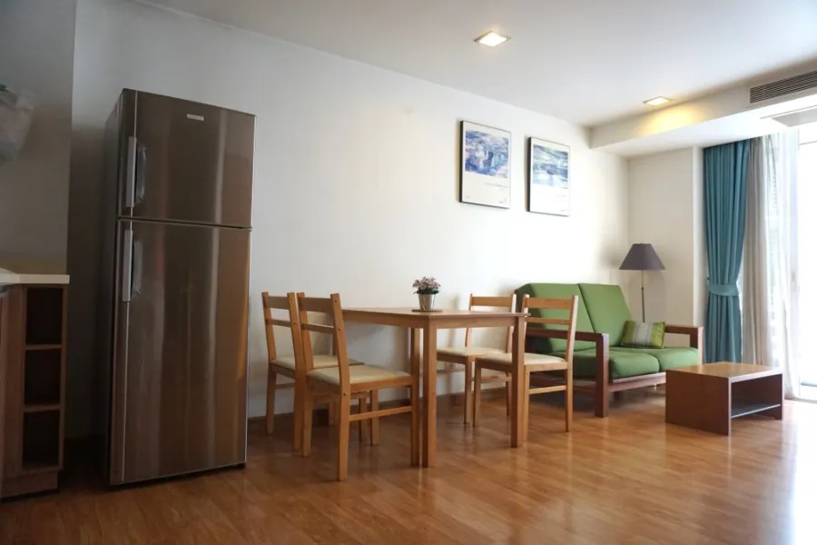 Condo for rent, The Alcove Sukhumvit 49, nice room with facilities, 7th floor, good price, don't miss it.