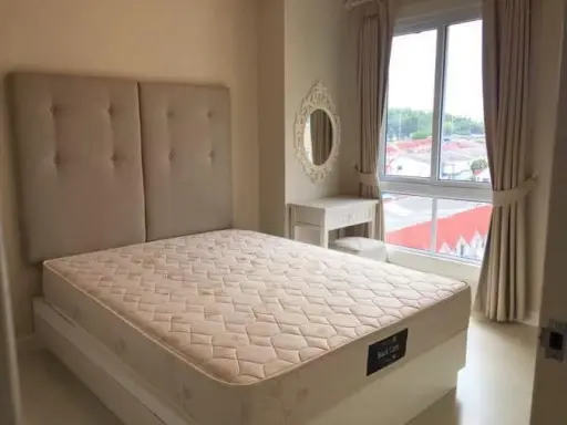ขาย กรูฟวี่ ศรีราชา ห้องมุม คนไม่พลุกพล่าน บรรยากาศชวนผ่อนคลาย พร้อมเฟอร์ครบเซต รีบคว้าไว้เลย