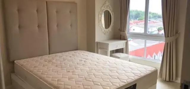 ขาย กรูฟวี่ ศรีราชา ห้องมุม คนไม่พลุกพล่าน บรรยากาศชวนผ่อนคลาย พร้อมเฟอร์ครบเซต รีบคว้าไว้เลย images