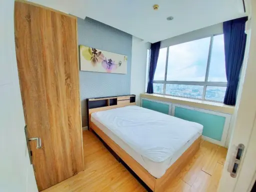 ให้เช่า TC GREEN CONDO ห้องหัวมุม 2 ห้องนอน ชั้น 32 วิวเมืองสวยๆ บอกเลยว่าต้องจองห้ามพลาดเด็ดขาด