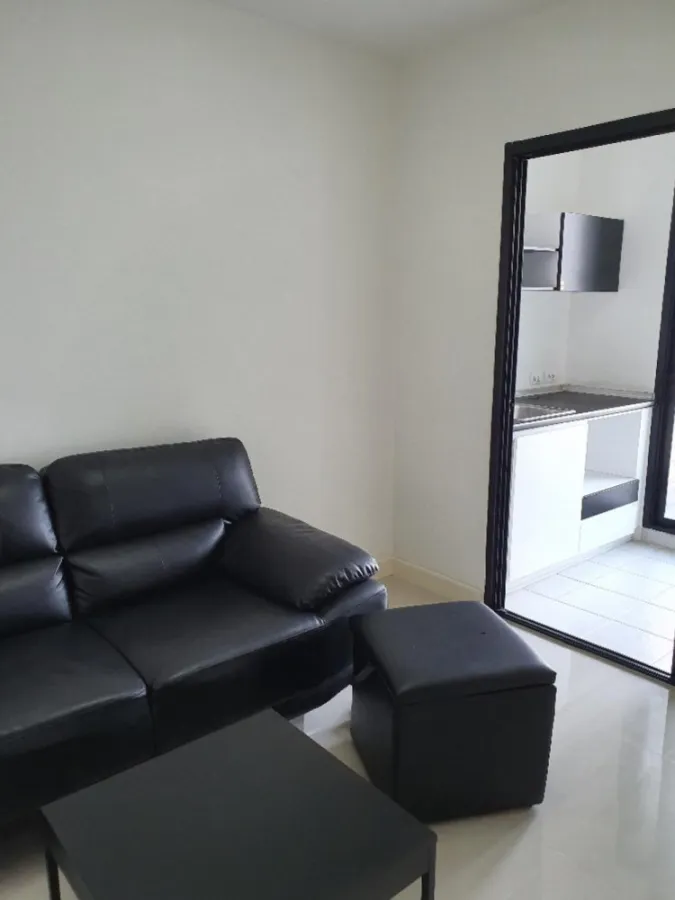 Condo for sale, Lipp Ramkhamhaeng 43/1, 5th floor, fully furnished and electrical appliances. Book now, don't wait.