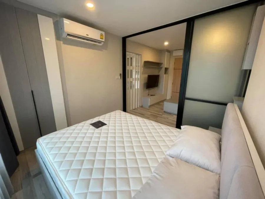 The Cube Premium Ratchada 32 ให้เช่า ห้องสวยน่าอยู่มาก เฟอร์นิเจอร์บิวท์อินจุกๆ ไม่จองพลาดมาก