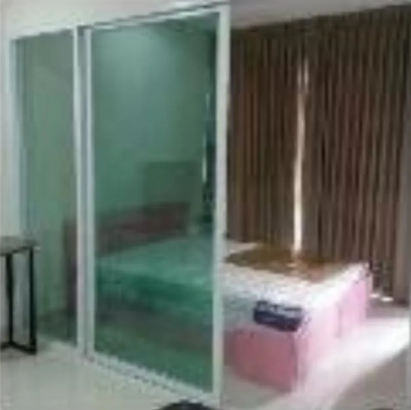 ห้องมุม ชั้นสุง เฟอร์ครบ พร้อมเข้าอยู่ได้ทันที เอสโทร คอนโดมิเนียม