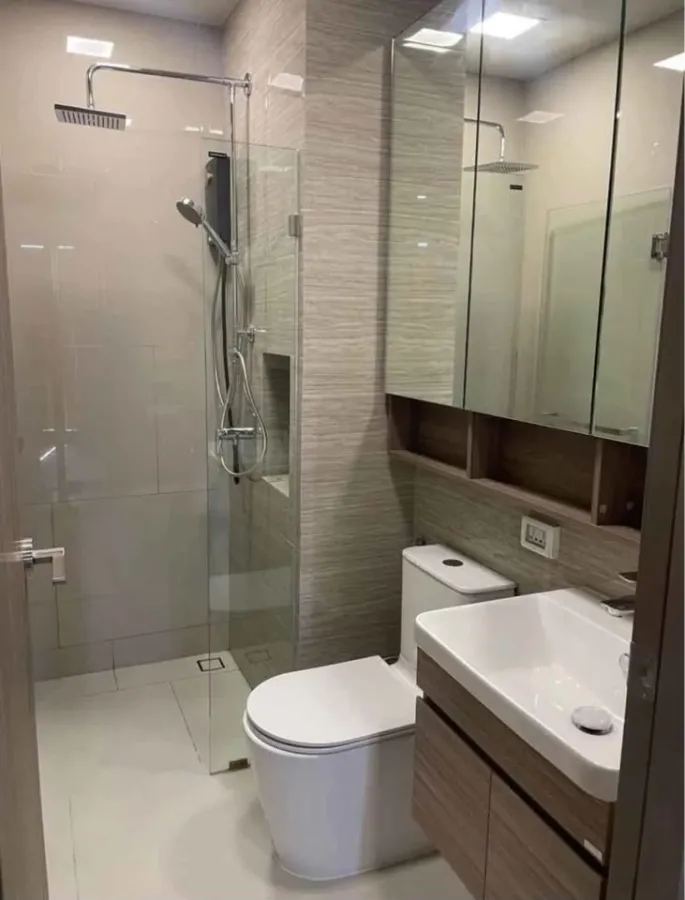 For rent: The Privacy Taopoon Interchange. Nice room, fully furnished, high floor with beautiful view. Book now!