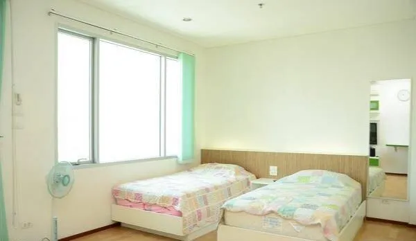 ให้เช่า คอนโด วิลล่า สาทร ห้องกว้าง โซฟาน่านั่ง ที่นอนน่านอน ไม่จองไม่ได้แล้ว