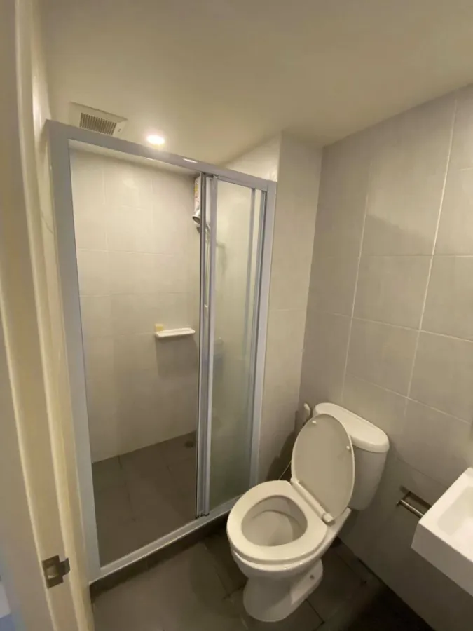 For rent, Icondo Green Space, Sukhumvit 77, Phase 2, Building A, 6th floor, ready to move in, friendly price, don't wait!!