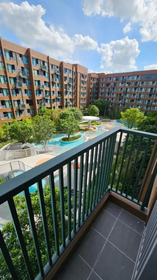 For rent: Cave Town Colony, with balcony, pool view, built-in room, complete electrical appliances, ready to move in, hurry and book now.