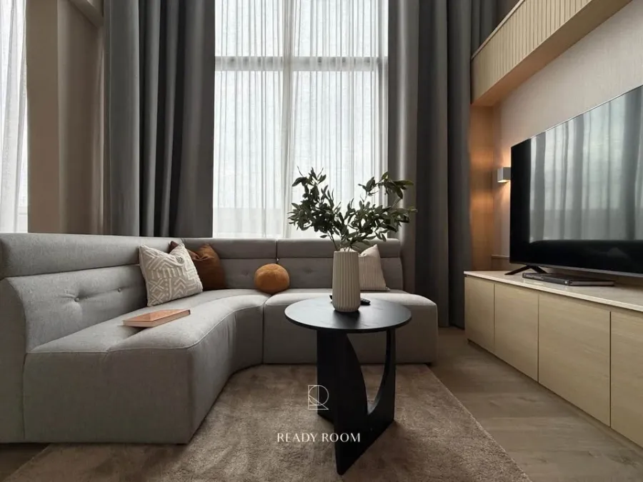 For rent: The Crest Park Residence, 4th floor, beautifully decorated, fully furnished, with electrical appliances. Hurry, it will be gone soon.