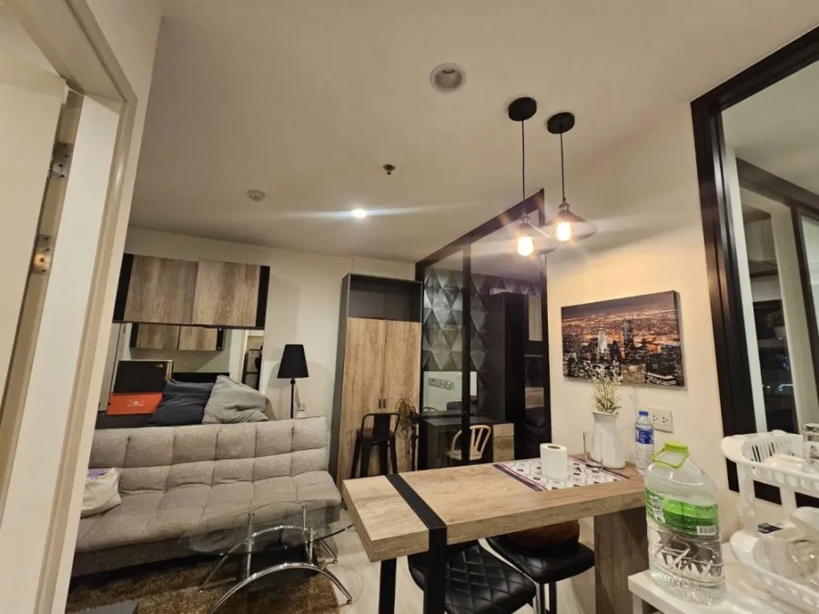 ขาย Life Asoke 1 Bed Plus เฟอร์ Buit-In ครบชุด มี Walk In Closet ในตัว ดีขนาดนี้ ห้ามพลาด