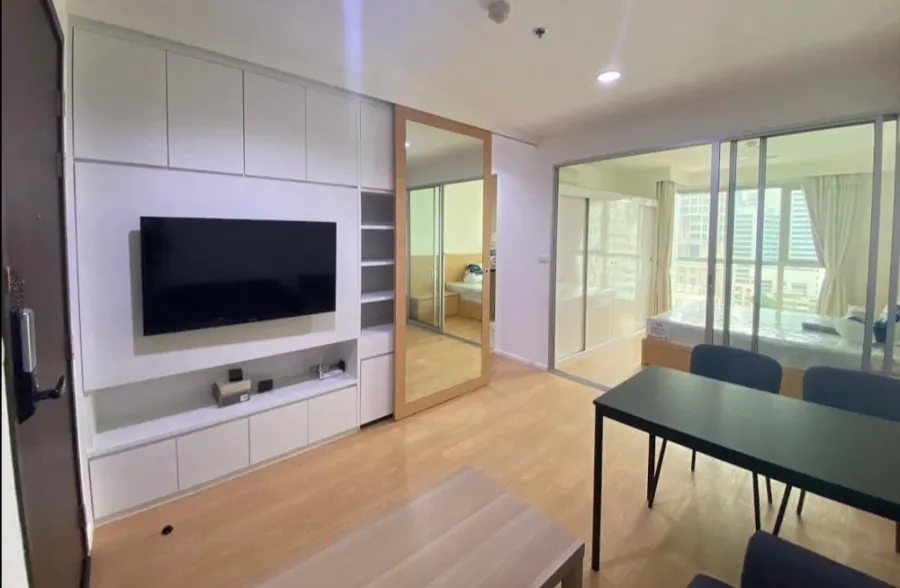 ขาย ริทึ่ม สาทร – นราธิวาส ​ชั้น​ 12A ห้องกว้าง น่าอยู่ มาพร้อมการตกแต่งที่ครบครัน ซื้อเลย ห้ามพลาด