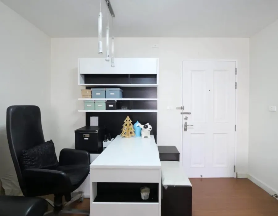 Condo for sale, One X Sathorn-Narathiwat. Check out the great price!