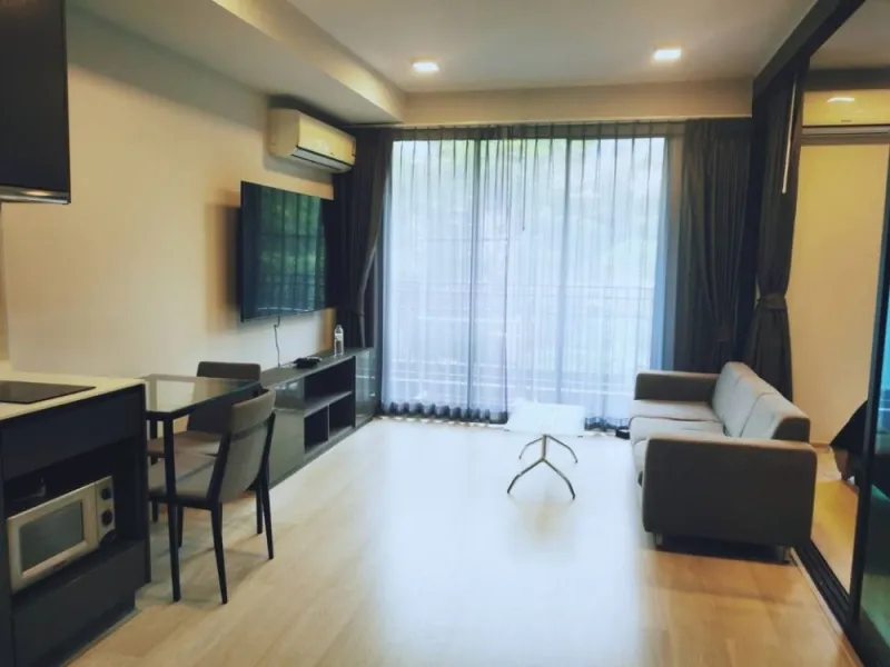 ขาย ให้เช่า คอนโด เวนิโอ สุขุมวิท 10 ห้องสวย เฟอร์นิเจอร์จัดเต็มมาก ทำเลเยี่ยม ห้ามพลาดเลยนะคะ